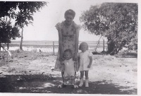1948-03-19 Marci Tim Mom 2.jpg